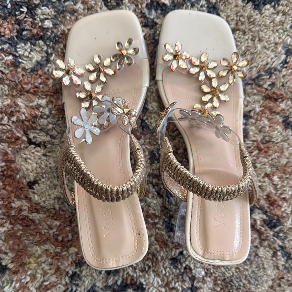 Elegant Gold Floral Women's Sandals